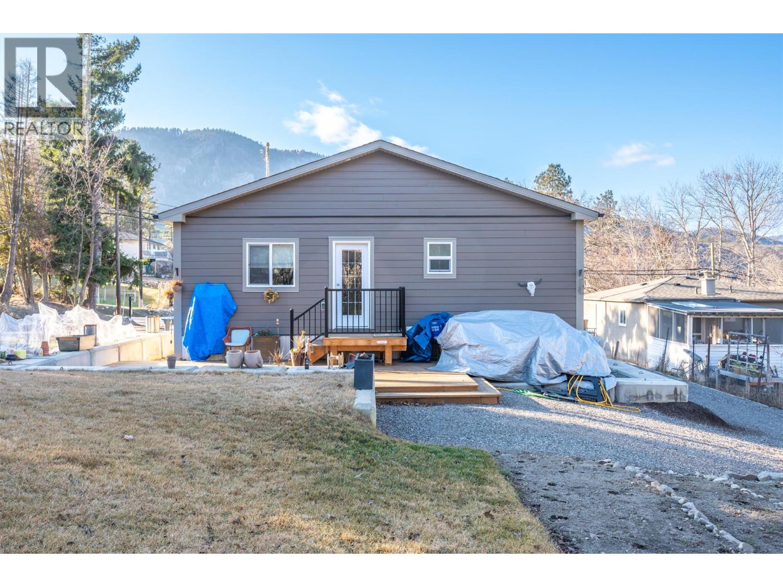 1149 Maple Street, Okanagan Falls, British Columbia  V0H 1R2 - Photo 36 - 10398921