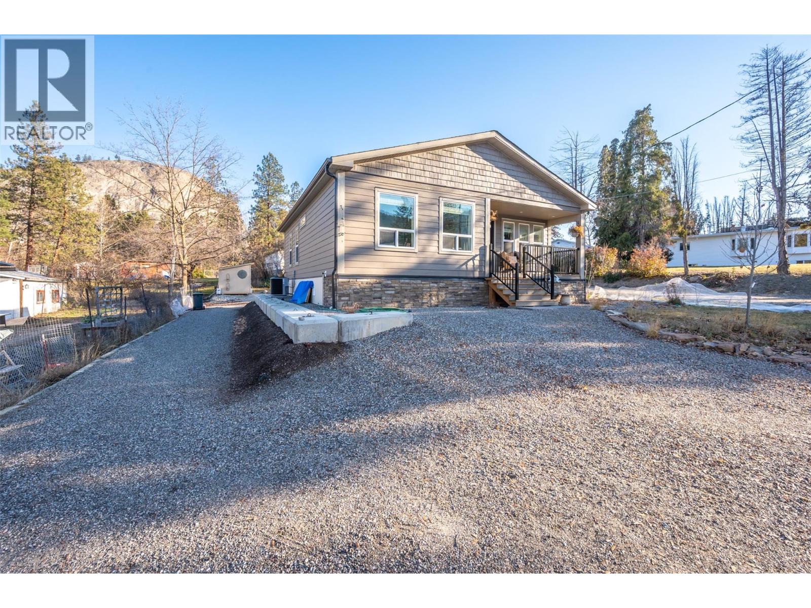 1149 Maple Street, Okanagan Falls, British Columbia  V0H 1R2 - Photo 5 - 10398921