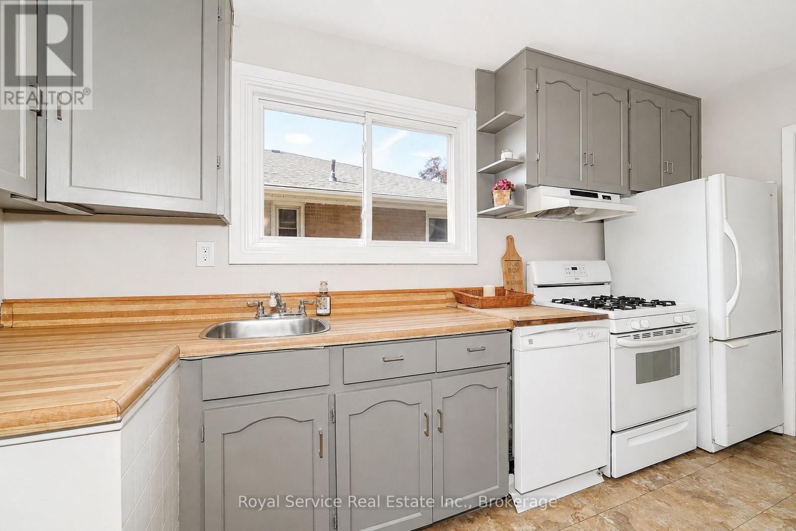 65 Combermere Drive, Toronto, Ontario  M3A 2W4 - Photo 15 - C13718762