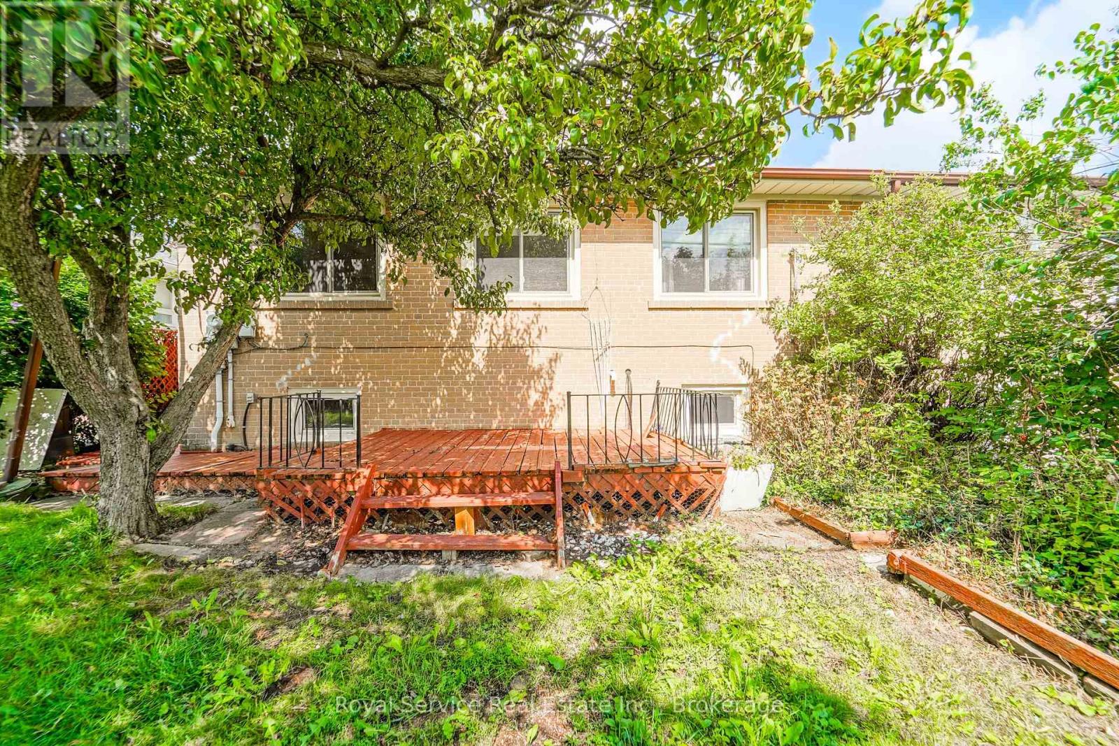 65 Combermere Drive, Toronto, Ontario  M3A 2W4 - Photo 34 - C13718762