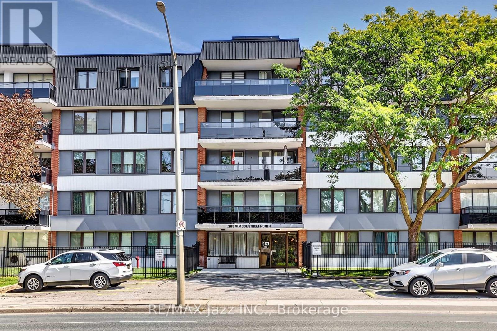 401 - 363 SIMCOE STREET N, Oshawa, Ontario