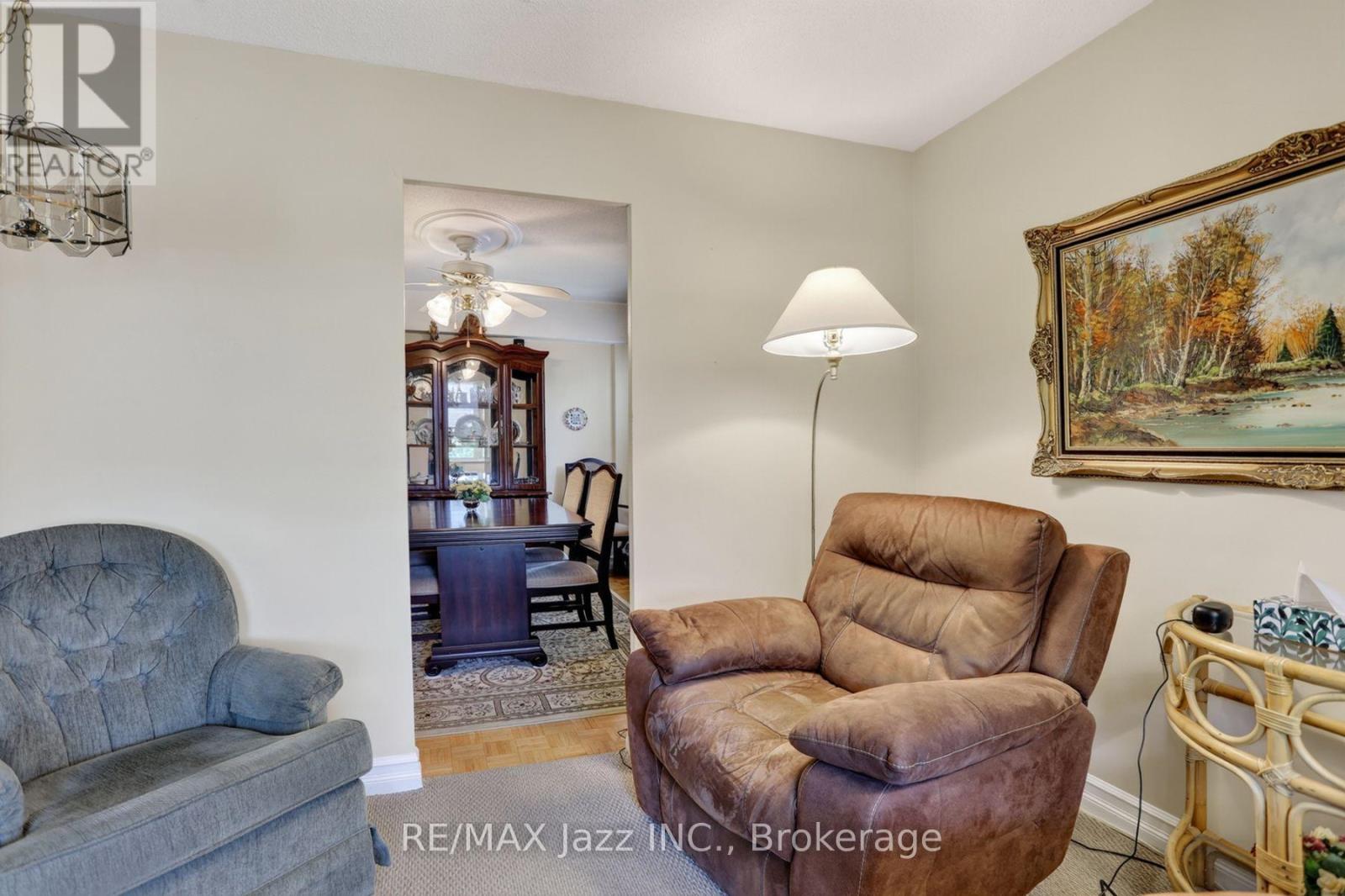 401 - 363 Simcoe Street N, Oshawa, Ontario  L1G 4T2 - Photo 14 - E13718748