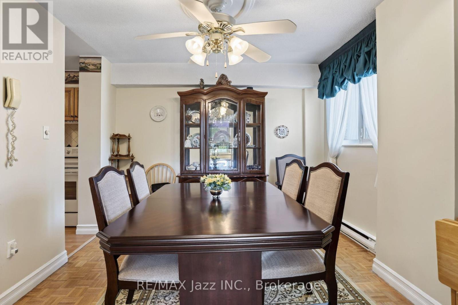 401 - 363 Simcoe Street N, Oshawa, Ontario  L1G 4T2 - Photo 16 - E13718748