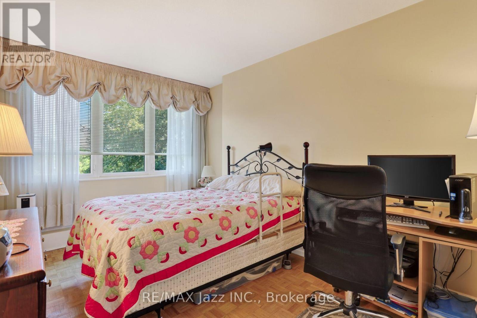 401 - 363 Simcoe Street N, Oshawa, Ontario  L1G 4T2 - Photo 28 - E13718748