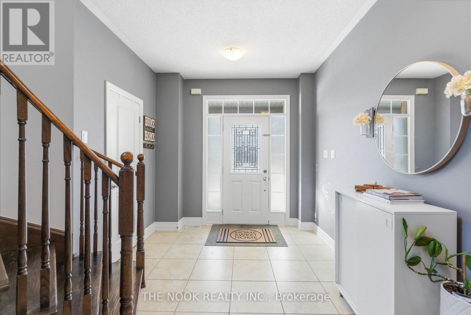 2507 Standardbred Drive, Oshawa, Ontario  L1H 7K4 - Photo 3 - E13718794
