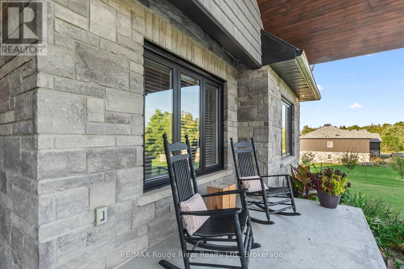 914 Sharpe Line, Cavan Monaghan, Ontario  L0A 1C0 - Photo 10 - X13718802