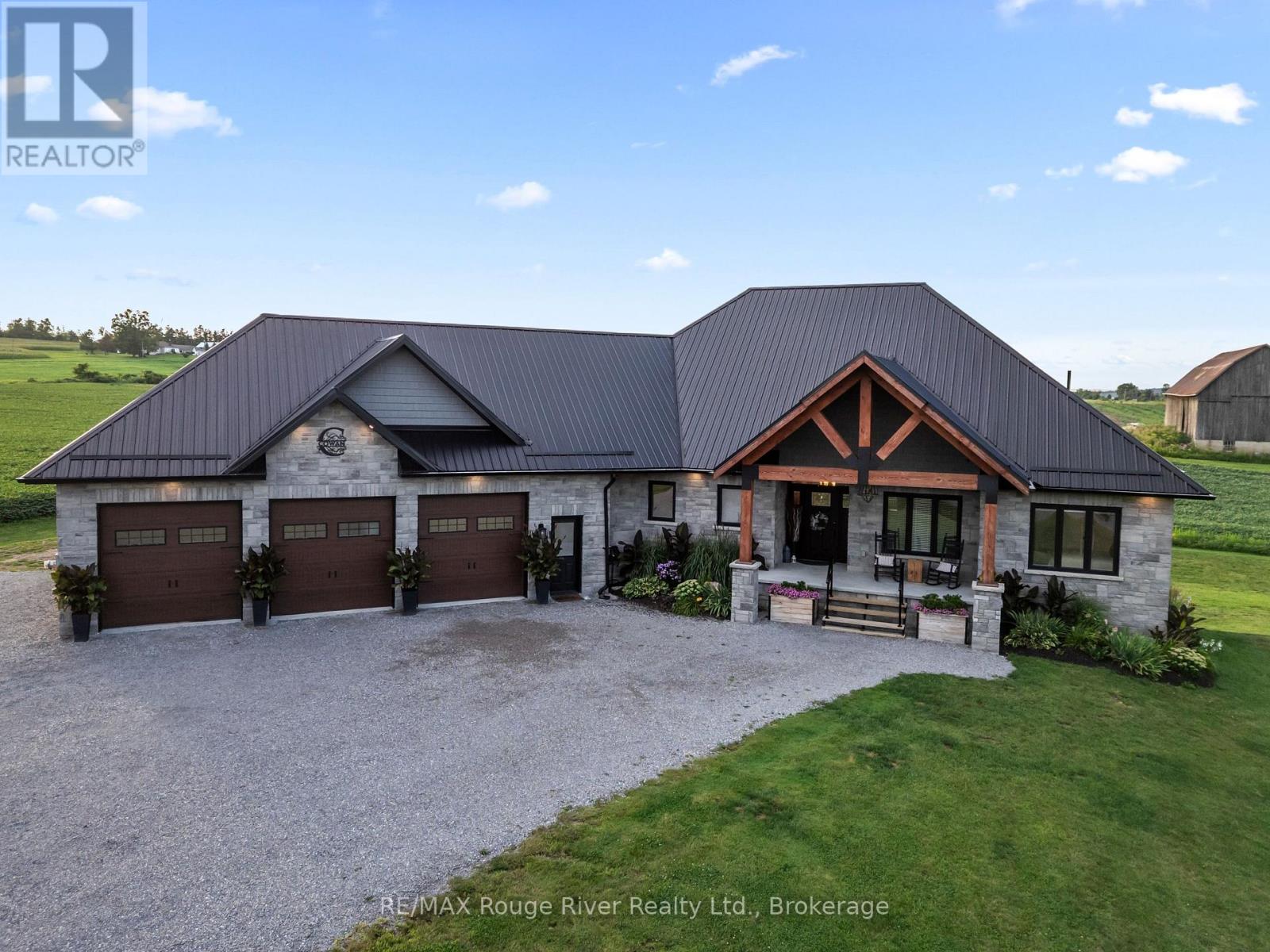 914 Sharpe Line, Cavan Monaghan, Ontario  L0A 1C0 - Photo 2 - X13718802