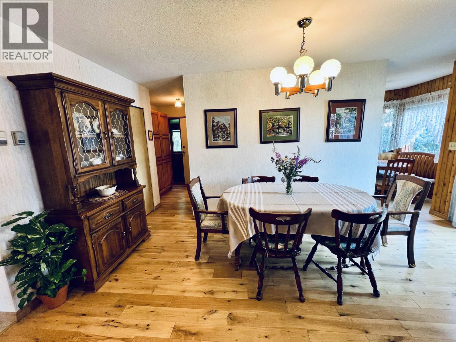5790 Timothy Lake Road, Lac La Hache, British Columbia  V0K 1T0 - Photo 26 - R3155984
