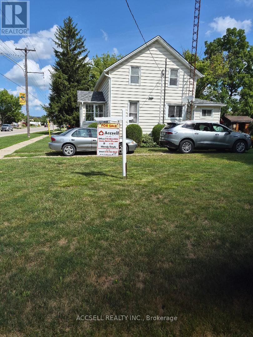 545 BROADWAY STREET N, Plympton, Ontario
