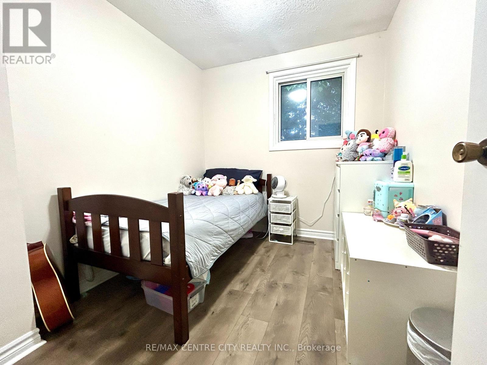 100 - 70 Fiddlers Green Road, London North, Ontario  N6H 4R4 - Photo 9 - X13718772