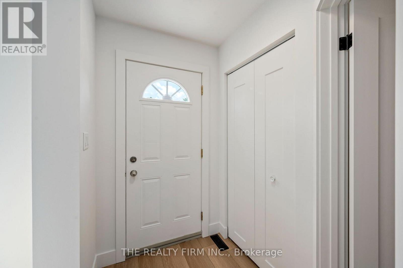 11 - 1786 Attawandaron Road, London North, Ontario  N6G 3N1 - Photo 4 - X13718856