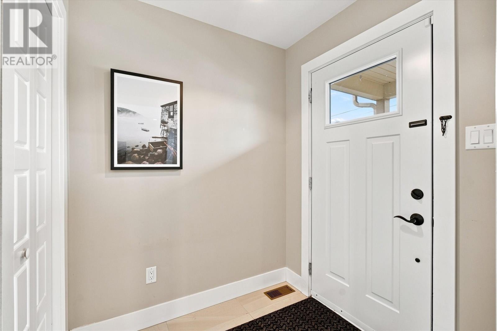 46 Lilac Crescent, St. John's — photo 2