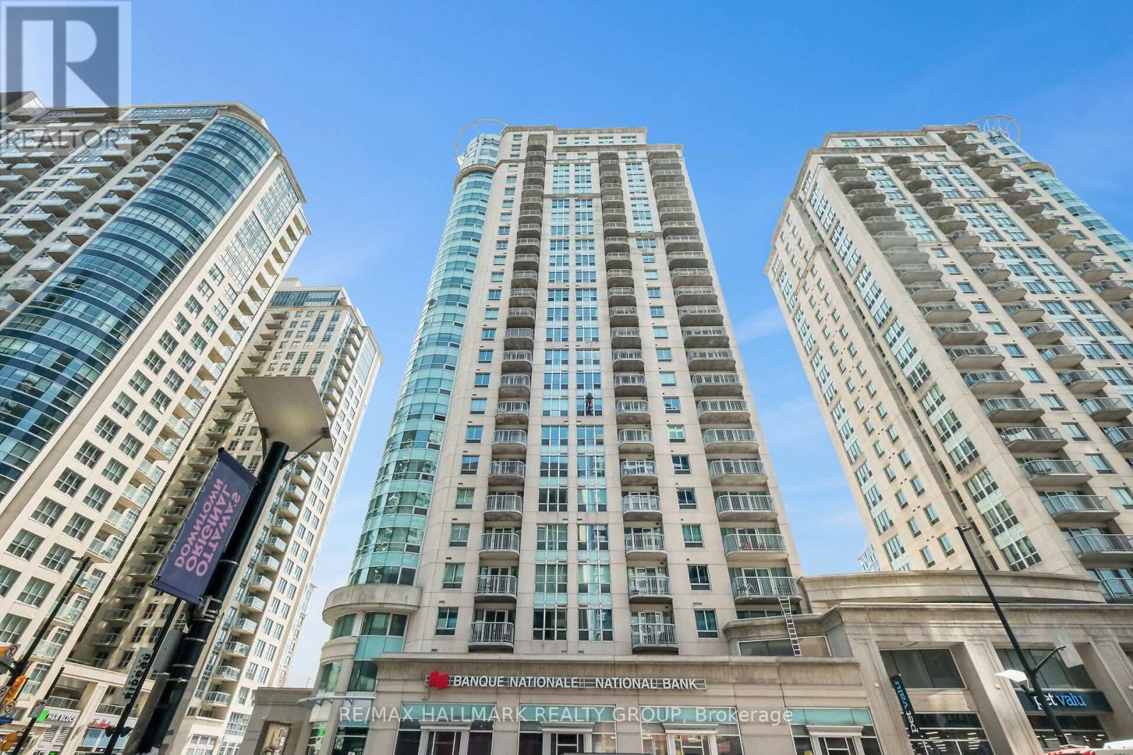 2404 - 234 Rideau Street, Ottawa, Ontario  K1N 0A9 - Photo 3 - X13718710