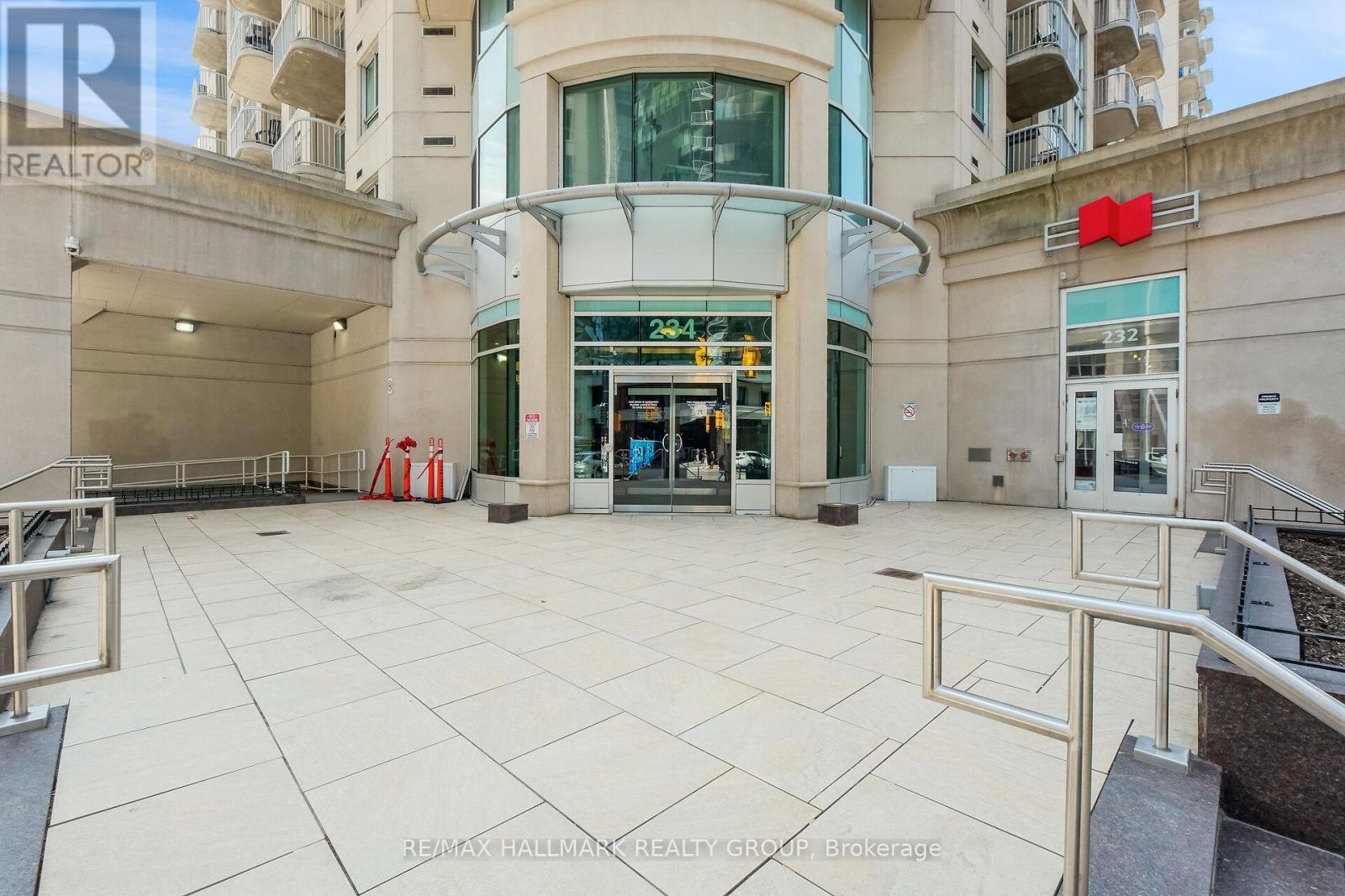 2404 - 234 Rideau Street, Ottawa, Ontario  K1N 0A9 - Photo 5 - X13718710