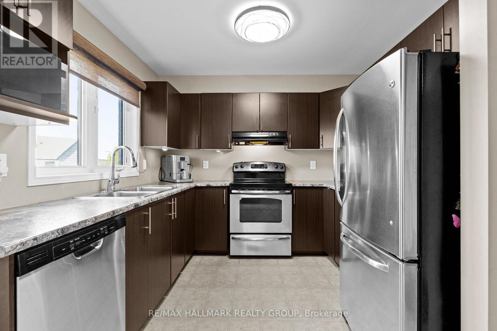 358 Galston Private, Ottawa, Ontario  K1W 0G3 - Photo 12 - X13718714