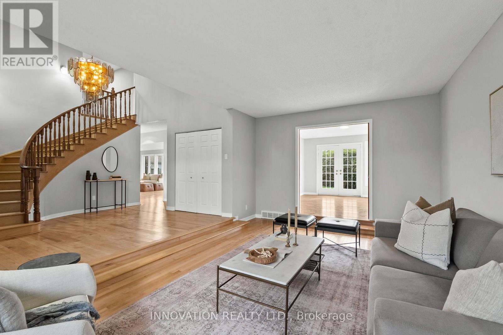206 Cypress Court, Ottawa, Ontario K2H 8Z8 - Photo 5 - X13718832
