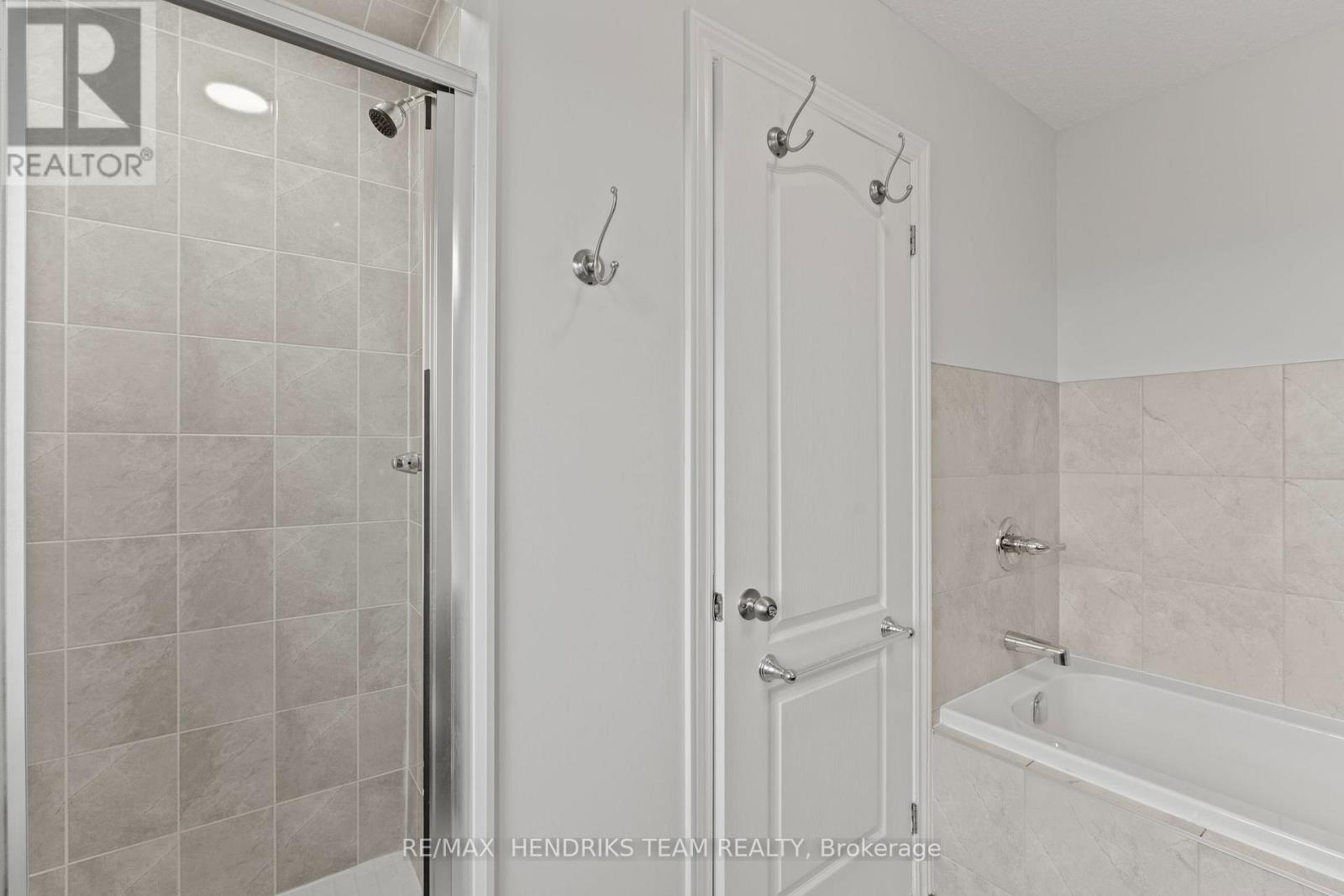35 Sunset Way, Thorold, Ontario  L0S 1A0 - Photo 20 - X13718656