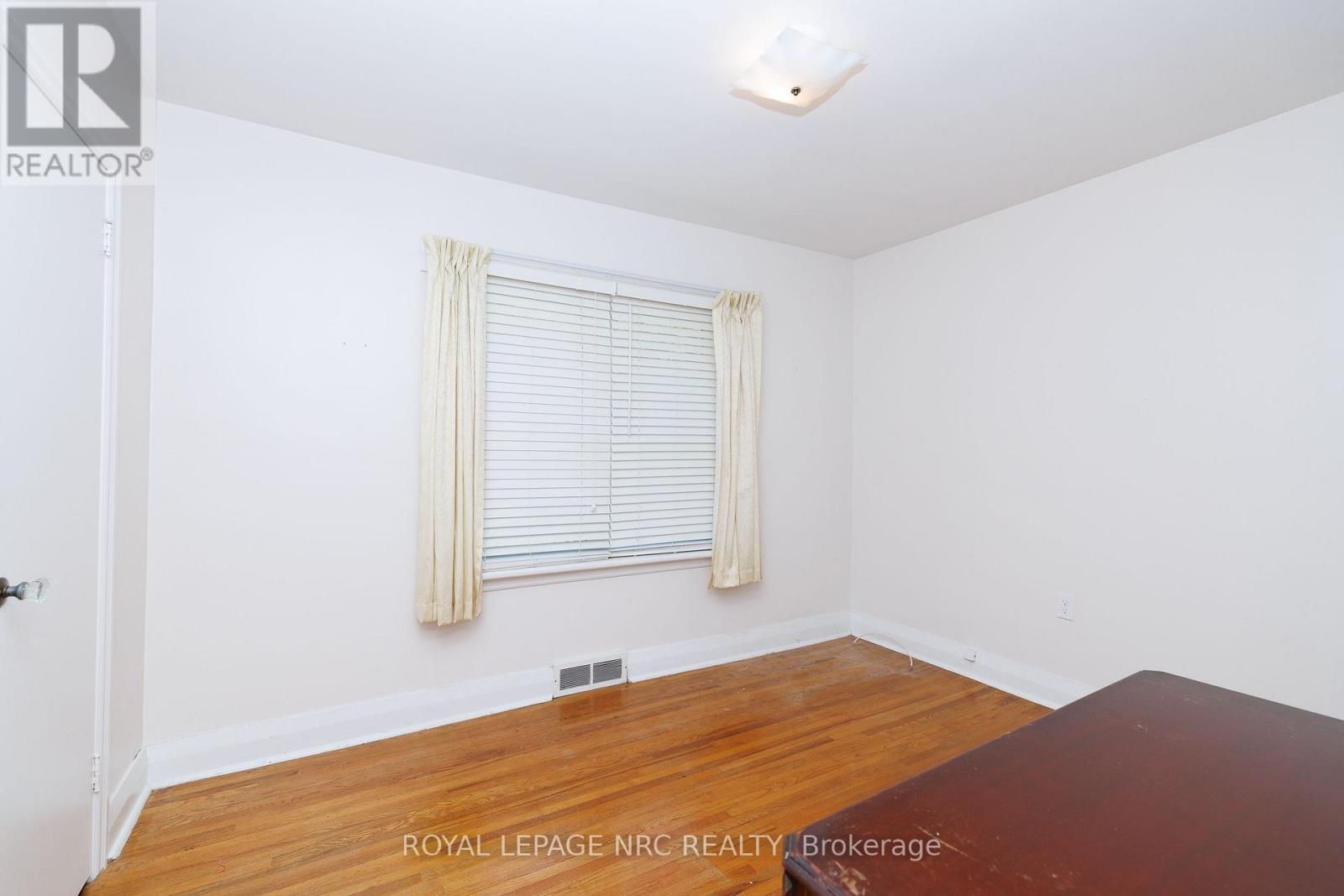 276 Glenridge Avenue, St. Catharines, Ontario  L2T 3K4 - Photo 15 - X13718746