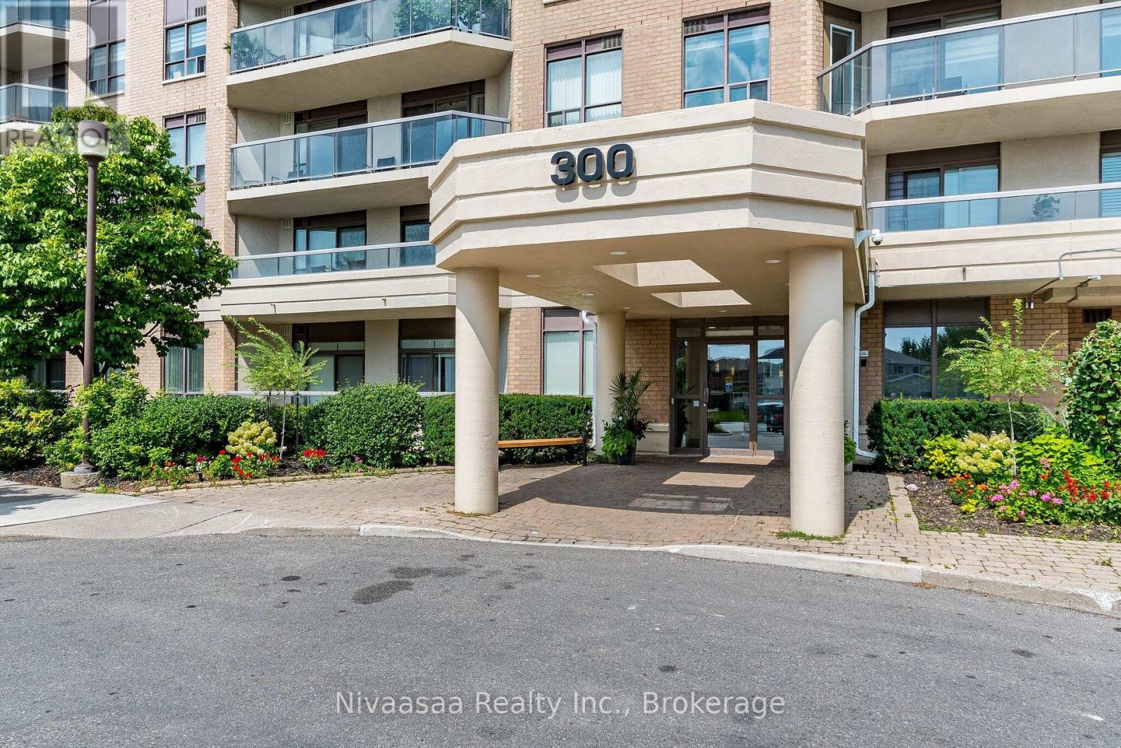 514 - 300 Ray Lawson Boulevard, Brampton, Ontario  L6Y 5H5 - Photo 4 - W13718800