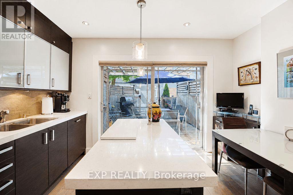 379 Davisville Avenue, Toronto, Ontario  M4S 1H4 - Photo 20 - C13718632