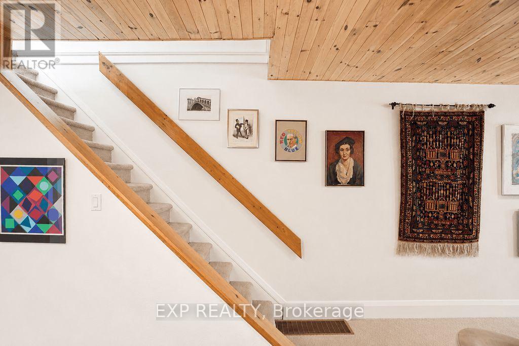 379 Davisville Avenue, Toronto, Ontario  M4S 1H4 - Photo 23 - C13718632