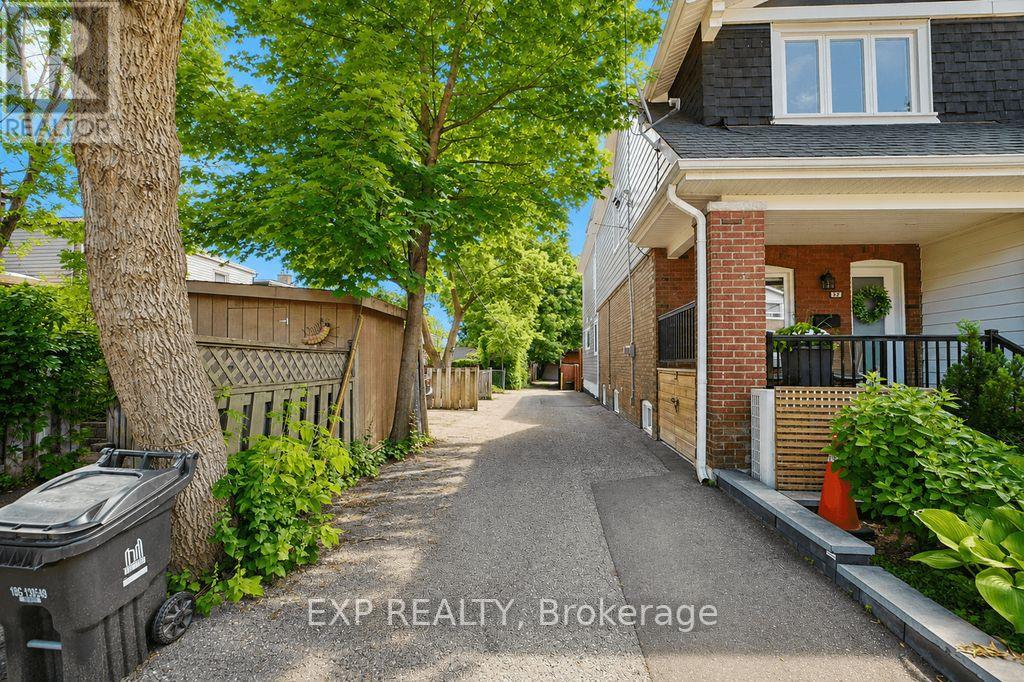 379 Davisville Avenue, Toronto, Ontario  M4S 1H4 - Photo 40 - C13718632