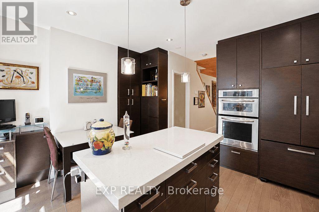 379 Davisville Avenue, Toronto, Ontario  M4S 1H4 - Photo 9 - C13718632