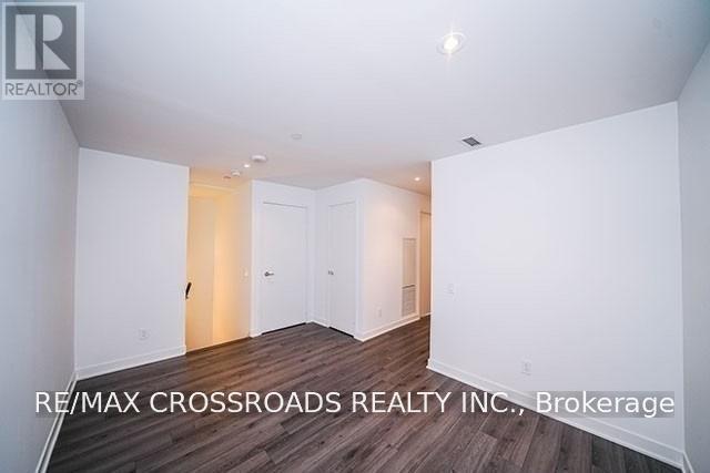 Th05 - 58 Queens Wharf Road, Toronto, Ontario  M5V 0J9 - Photo 12 - C13718684