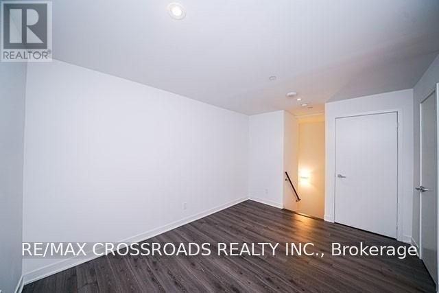 Th05 - 58 Queens Wharf Road, Toronto, Ontario  M5V 0J9 - Photo 11 - C13718688