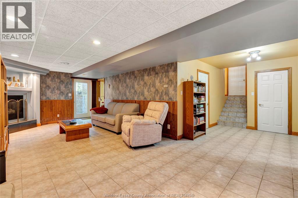 943 Erie, Kingsville, Ontario  N9Y 3E3 - Photo 15 - 26020977