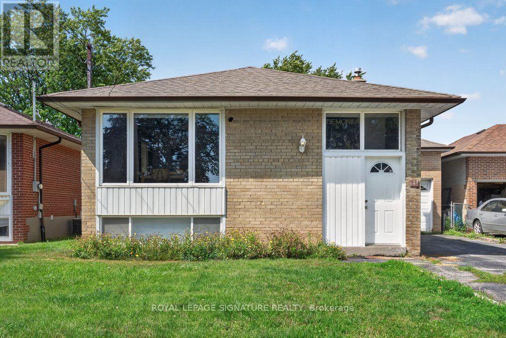 128 Trinnell Boulevard, Toronto, Ontario  M1L 1S8 - Photo 4 - E13718706