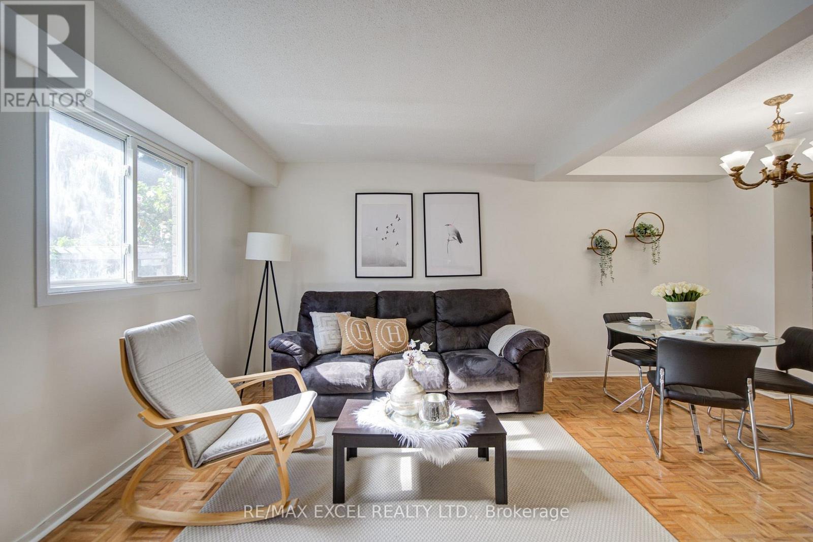 142 Shady Hollow Drive, Toronto, Ontario  M1V 2L8 - Photo 13 - E13718732