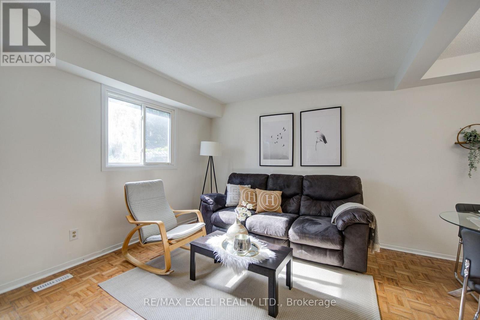 142 Shady Hollow Drive, Toronto, Ontario  M1V 2L8 - Photo 14 - E13718732