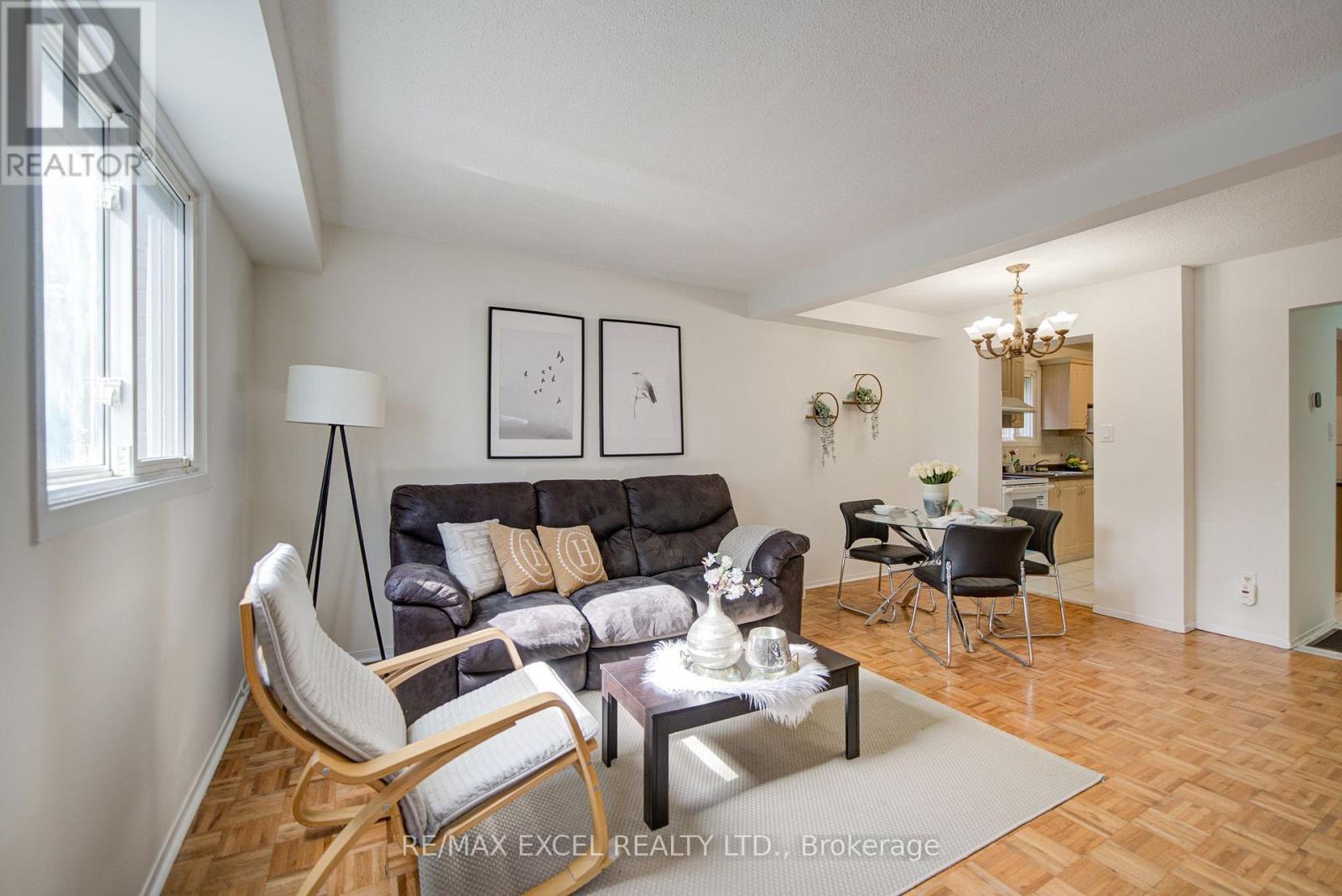 142 Shady Hollow Drive, Toronto, Ontario  M1V 2L8 - Photo 15 - E13718732