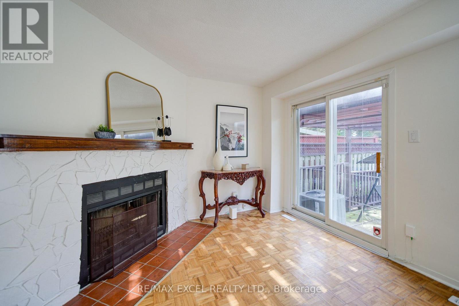 142 Shady Hollow Drive, Toronto, Ontario  M1V 2L8 - Photo 22 - E13718732