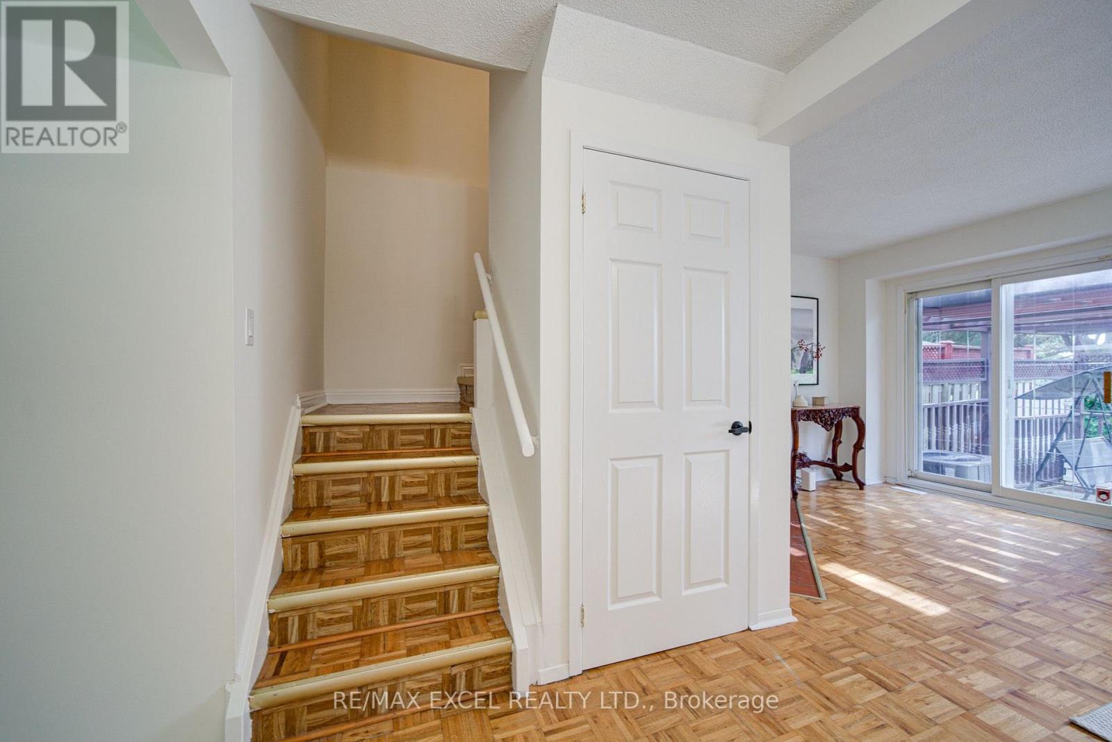 142 Shady Hollow Drive, Toronto, Ontario  M1V 2L8 - Photo 24 - E13718732