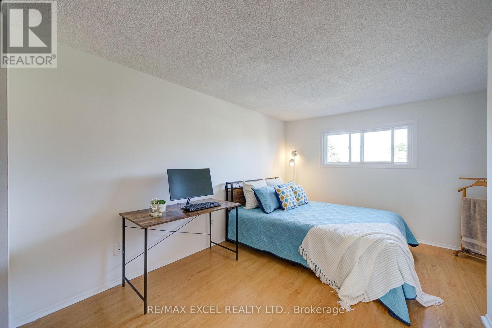 142 Shady Hollow Drive, Toronto, Ontario  M1V 2L8 - Photo 34 - E13718732