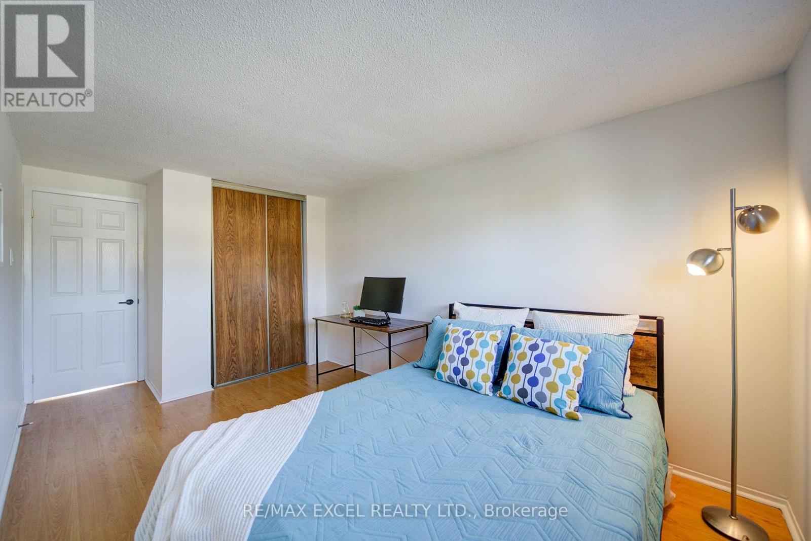 142 Shady Hollow Drive, Toronto, Ontario  M1V 2L8 - Photo 35 - E13718732