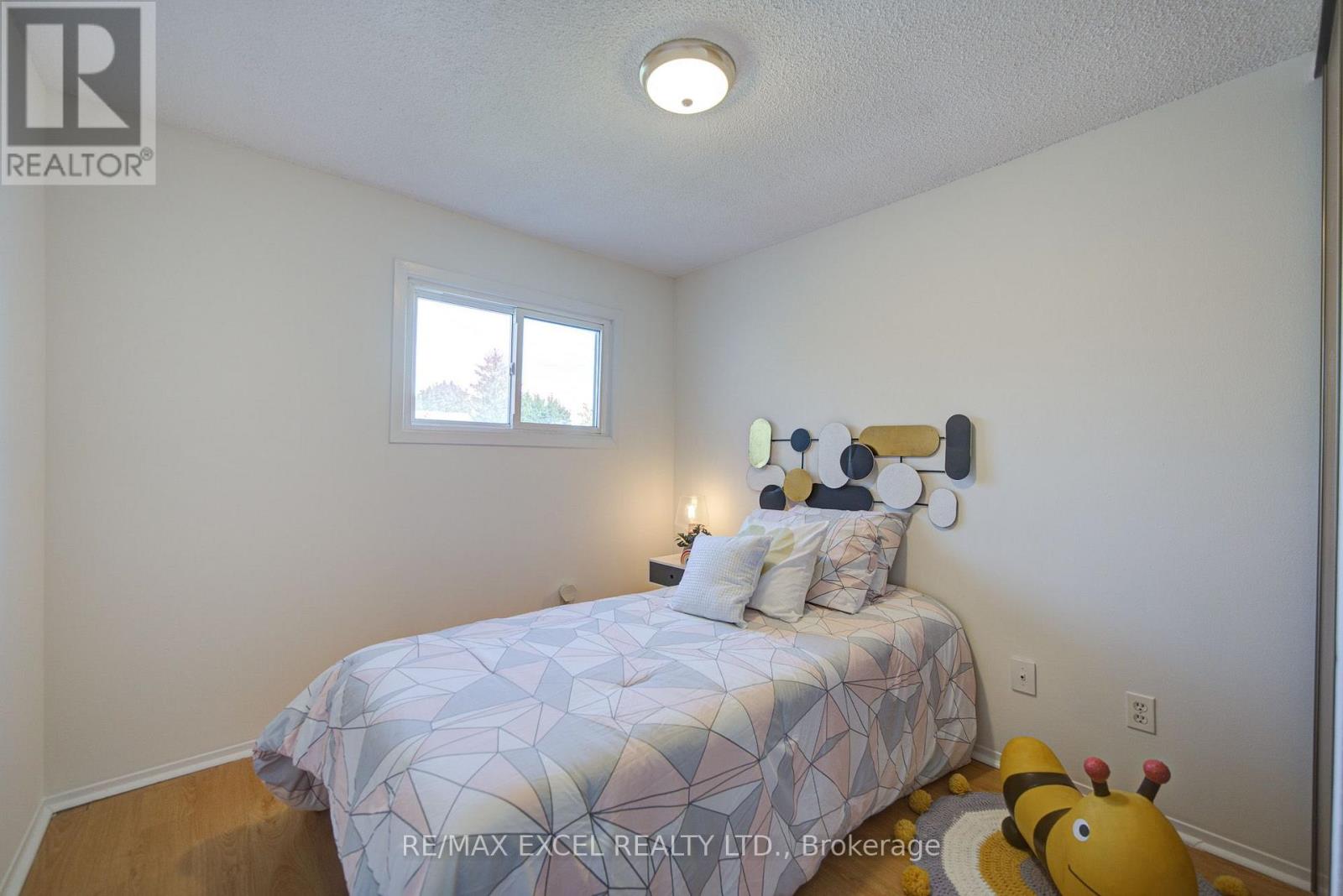 142 Shady Hollow Drive, Toronto, Ontario  M1V 2L8 - Photo 36 - E13718732