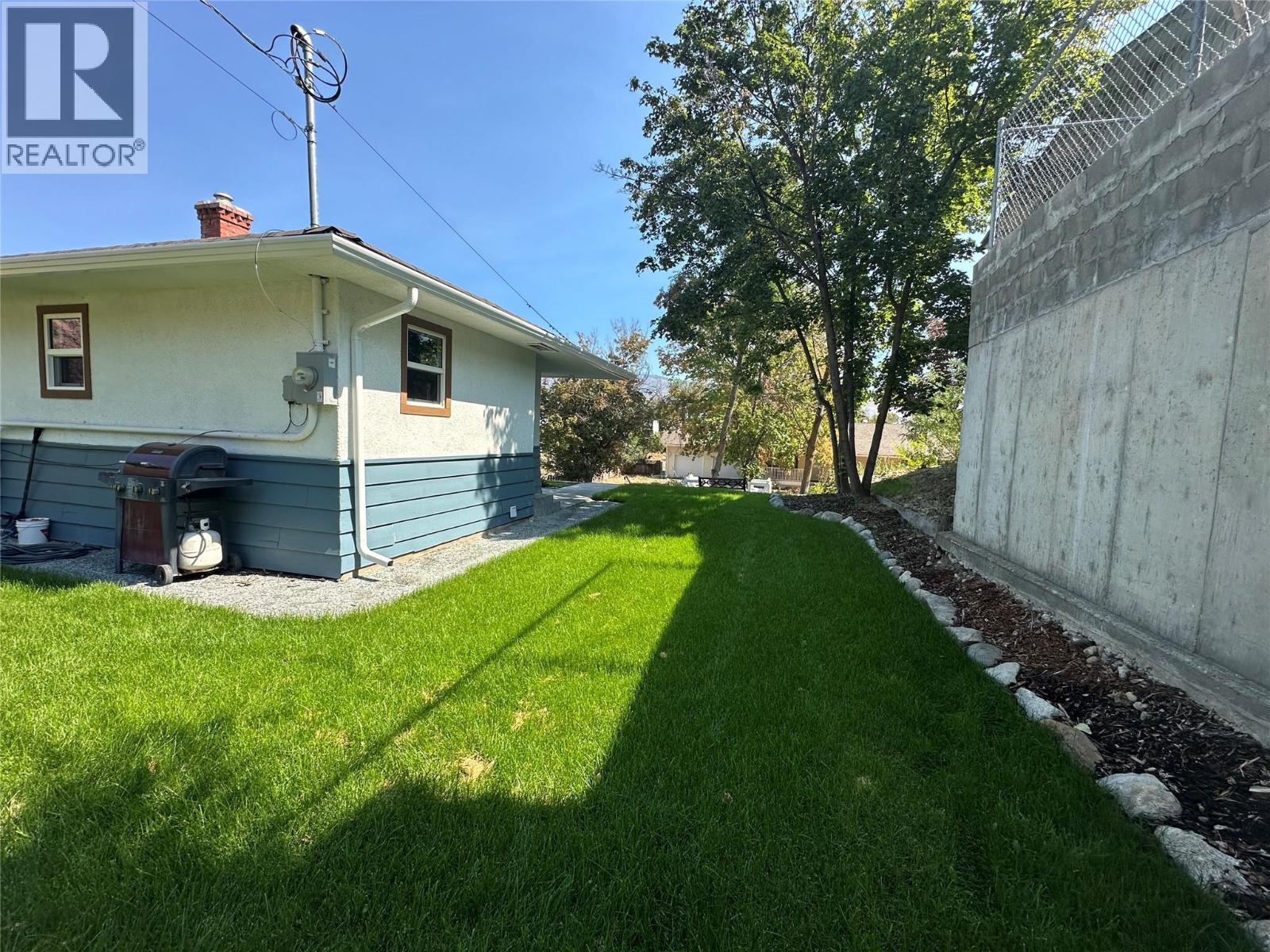 6470 Hollow Street, Oliver, British Columbia  V0H 1T0 - Photo 27 - 10398765