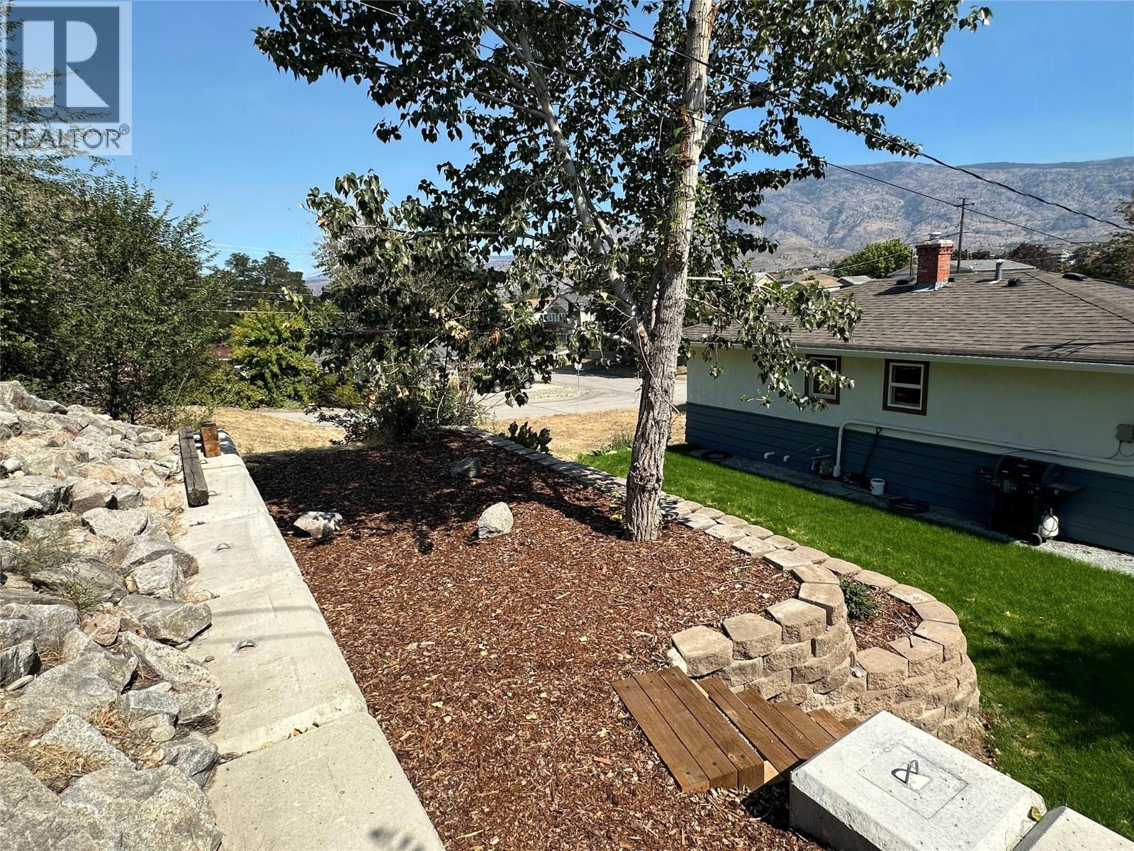 6470 Hollow Street, Oliver, British Columbia  V0H 1T0 - Photo 31 - 10398765