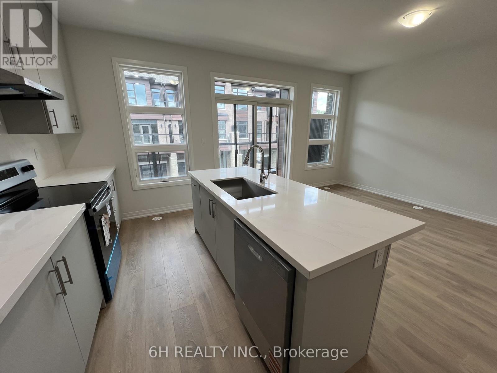 Lot 8 - 43 Harold Wilson Lane, Richmond Hill, Ontario  L4S 1N5 - Photo 11 - N13718644