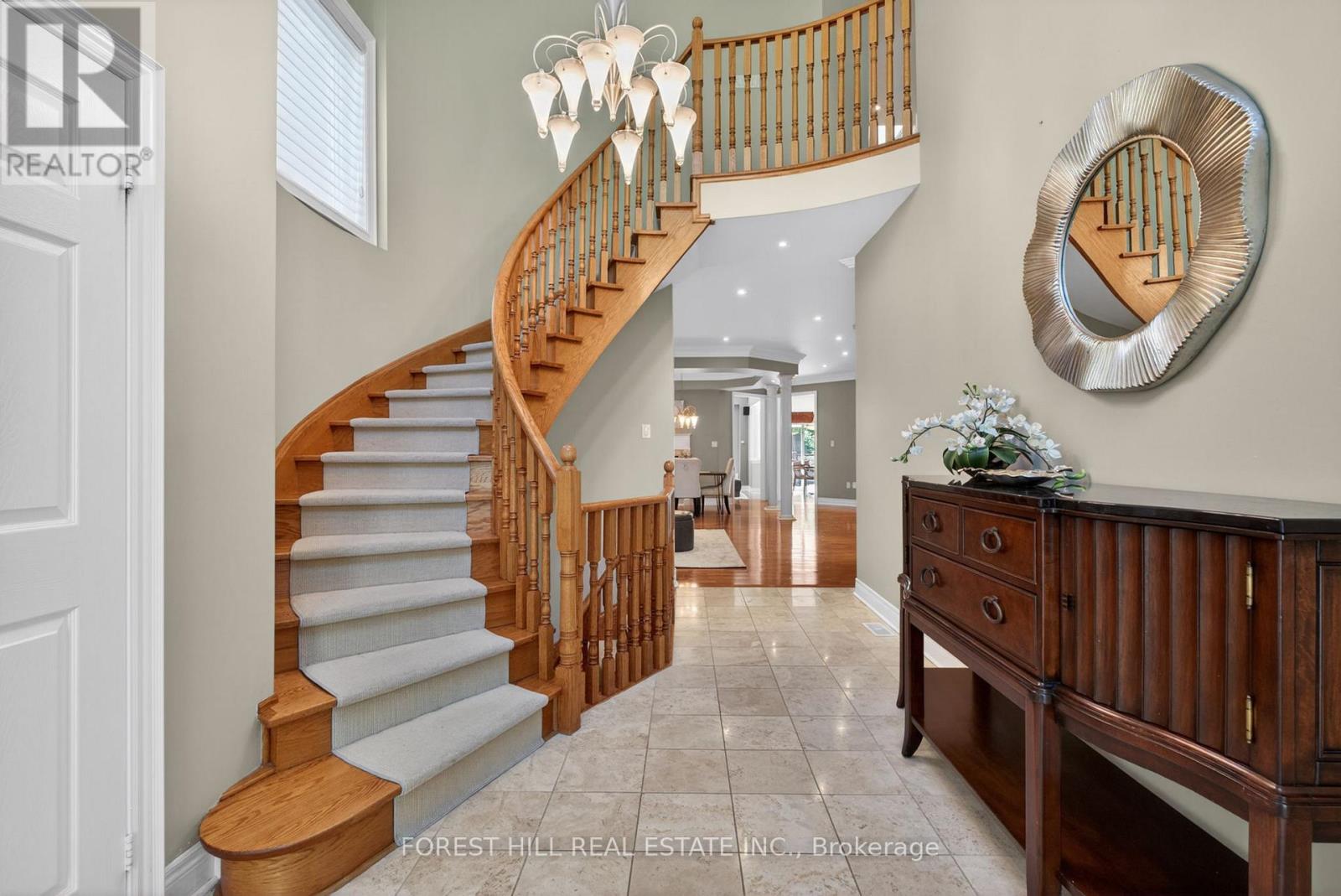 33 Chopin Boulevard, Vaughan, Ontario  L4J 8Y6 - Photo 3 - N13718786