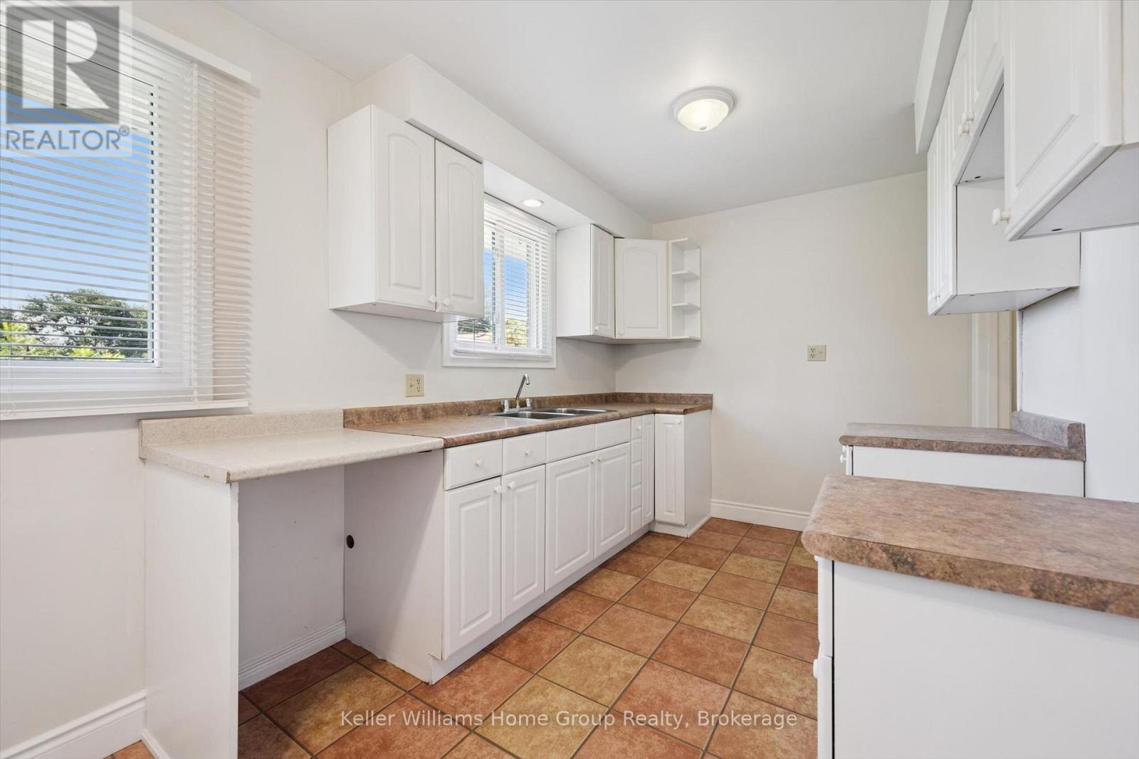 545 Gartshore Street, Centre Wellington (Fergus), Ontario  N1M 2B3 - Photo 12 - X13718712