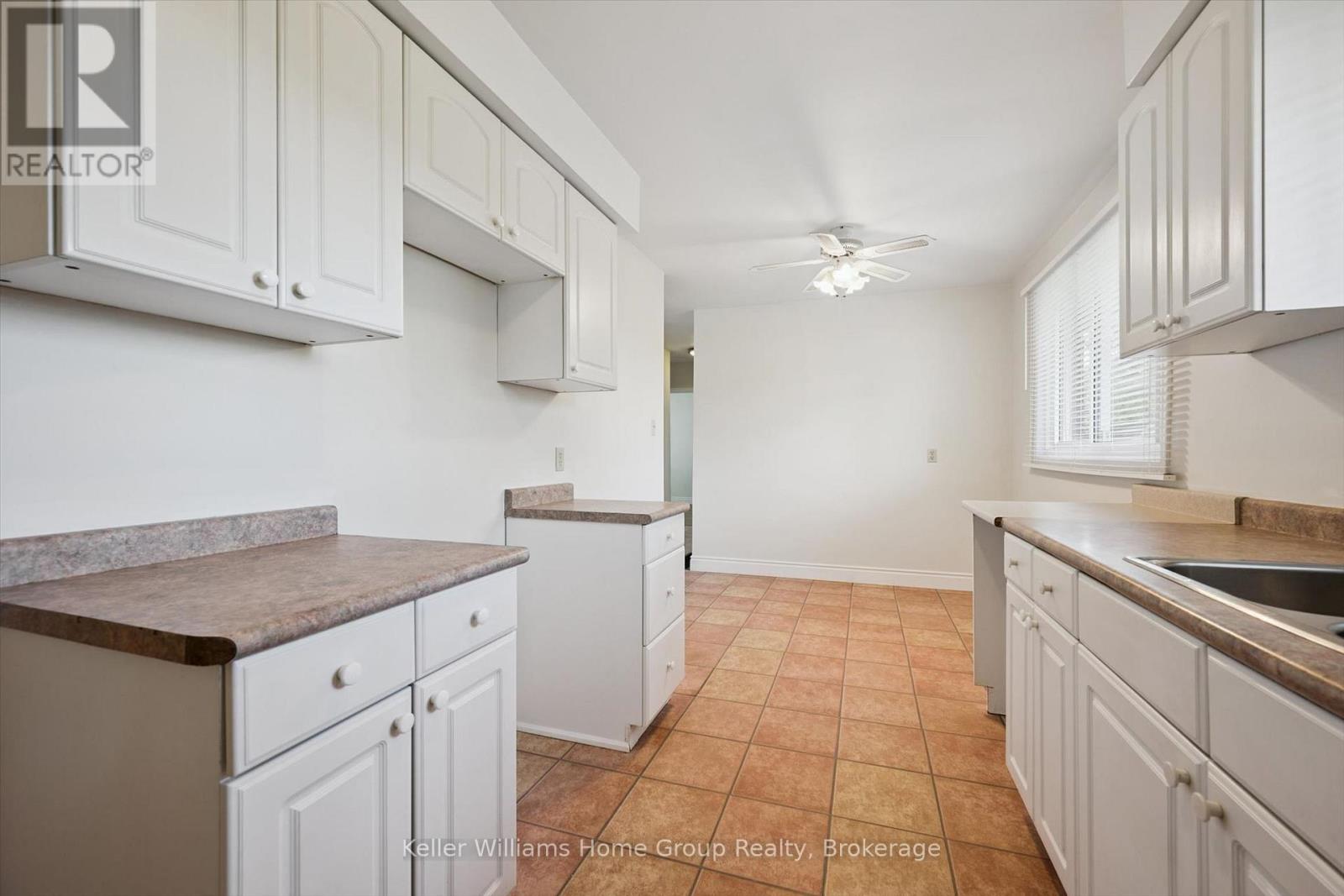 545 Gartshore Street, Centre Wellington (Fergus), Ontario  N1M 2B3 - Photo 15 - X13718712