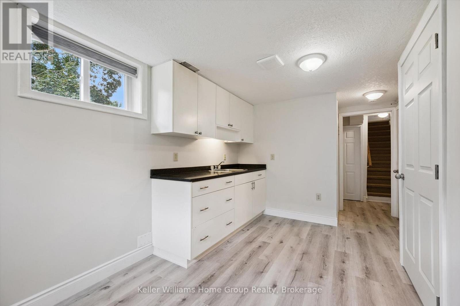 545 Gartshore Street, Centre Wellington (Fergus), Ontario  N1M 2B3 - Photo 22 - X13718712