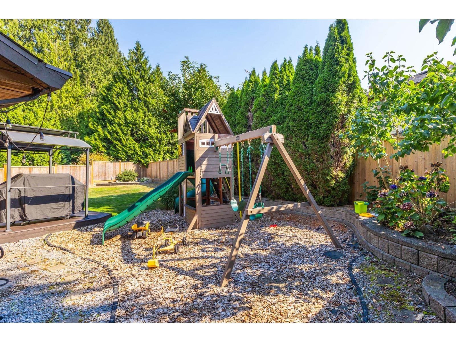 16163 Brookside Grove, Surrey, British Columbia  V4N 1S8 - Photo 35 - R3158106