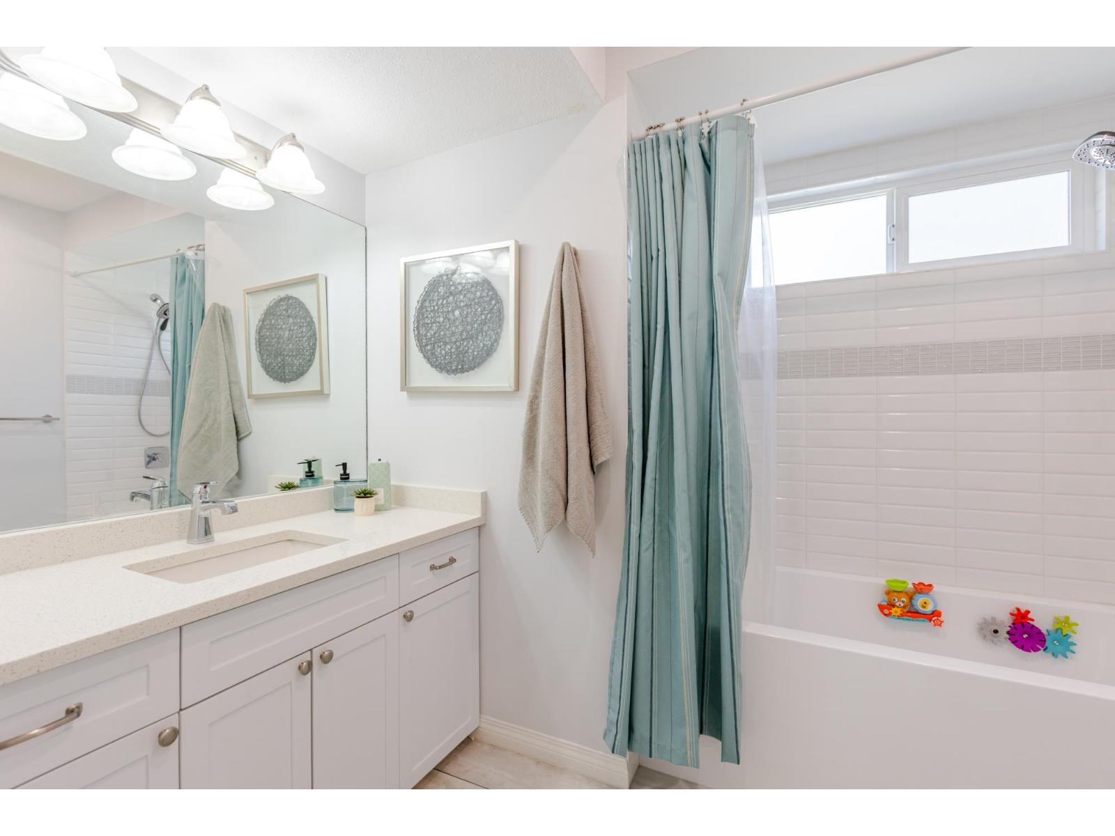 16163 Brookside Grove, Surrey, British Columbia  V4N 1S8 - Photo 28 - R3158106