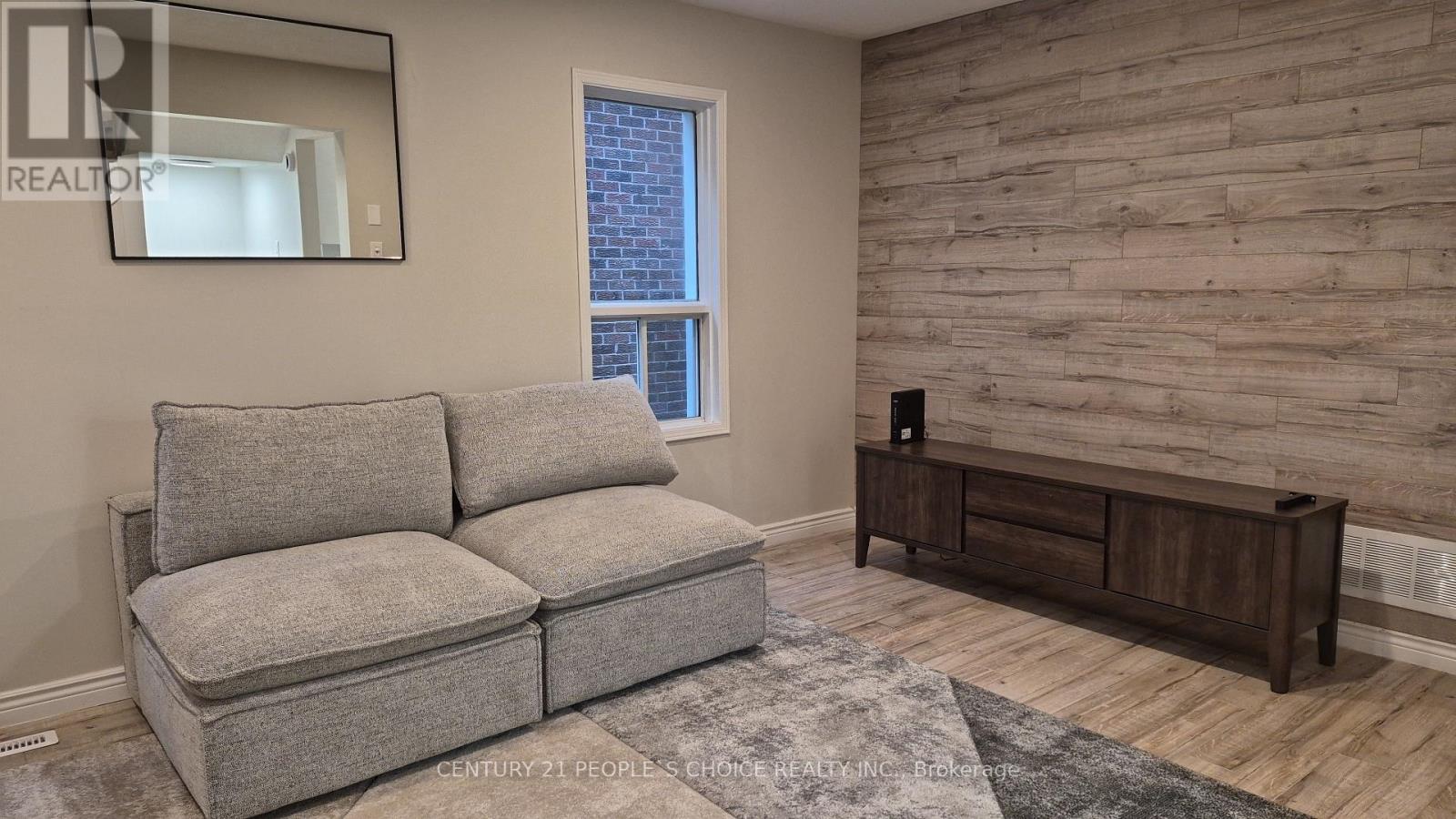 Upper - 383 Jay Crescent, Orangeville, Ontario  L9W 4Y7 - Photo 27 - W13521318