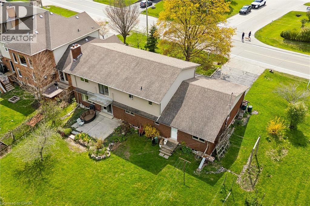 142 Carson Drive, Kitchener, Ontario  N2B 2Z2 - Photo 35 - 40858275